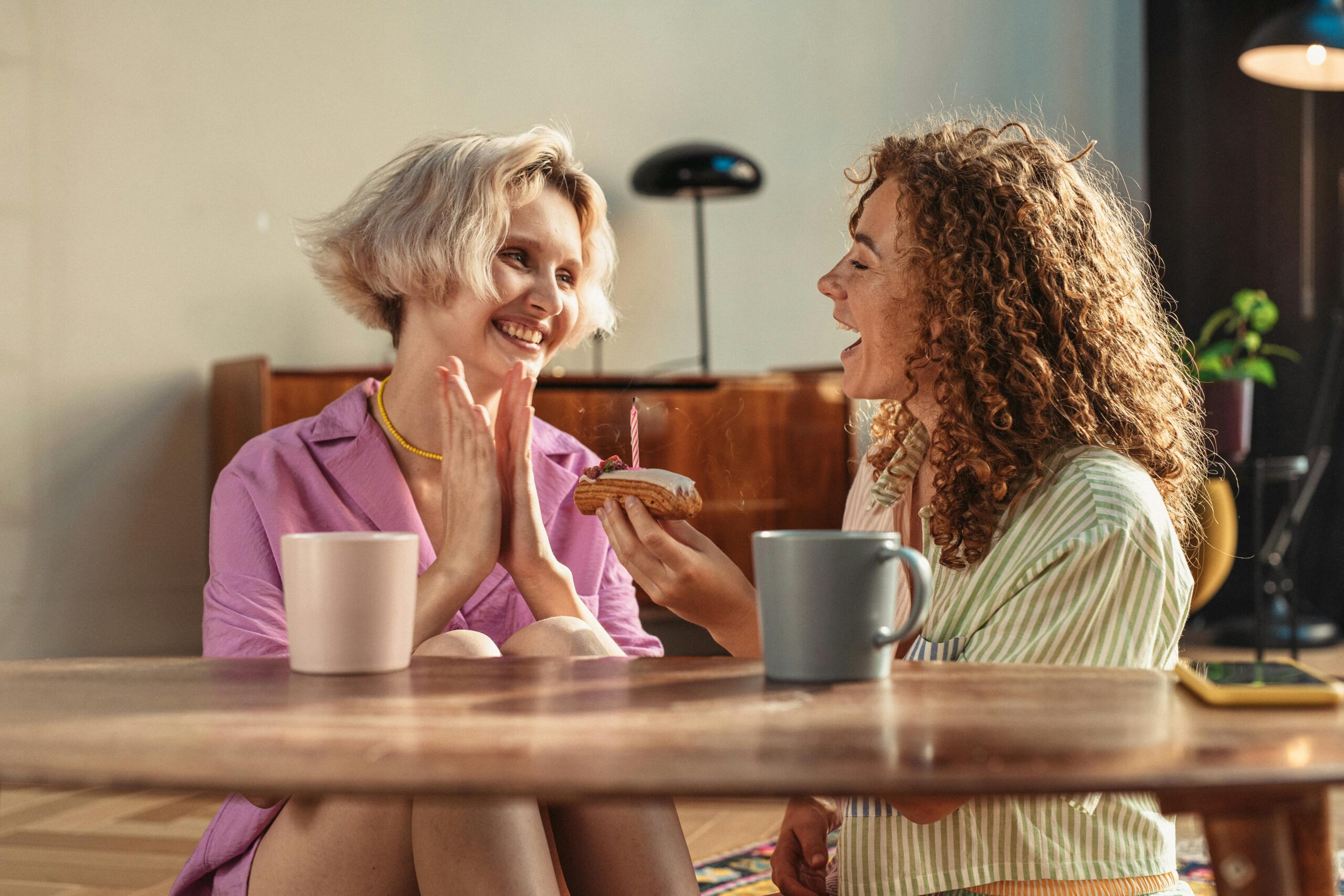 Two friends laughing Shvets